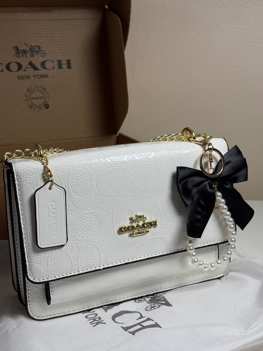 White Queen Bag 👑🤍