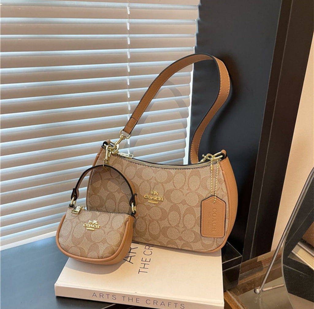 👜 Beige Queen Set 👑🖤