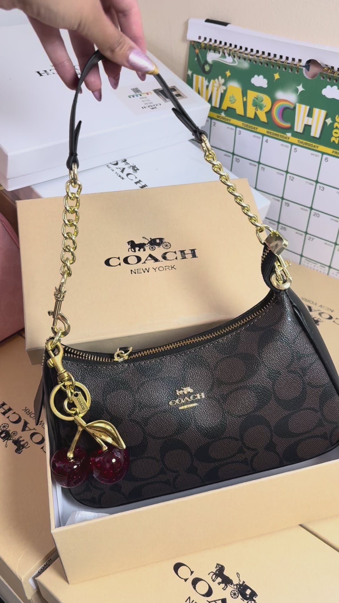 Bag cafe